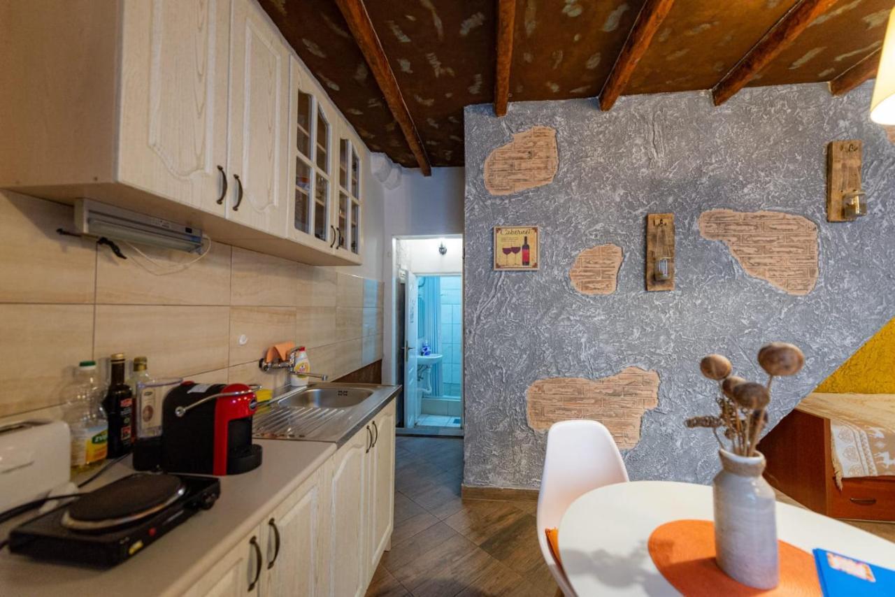 Lovely Studio In Kotor Leilighet Eksteriør bilde